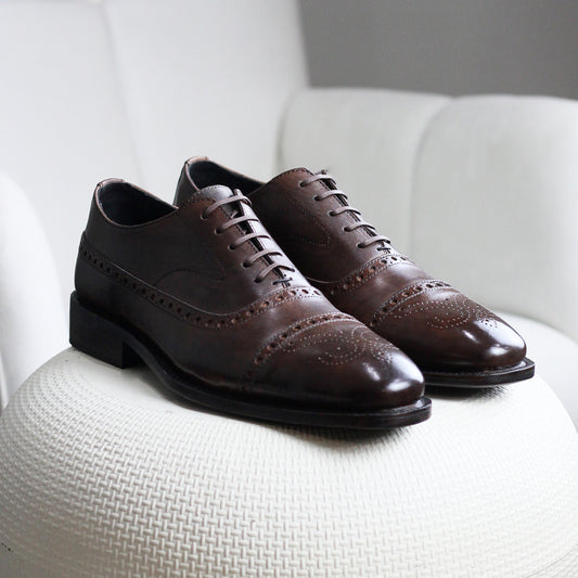 Goodyear welted brown leather captoe medallion Oxford shoes