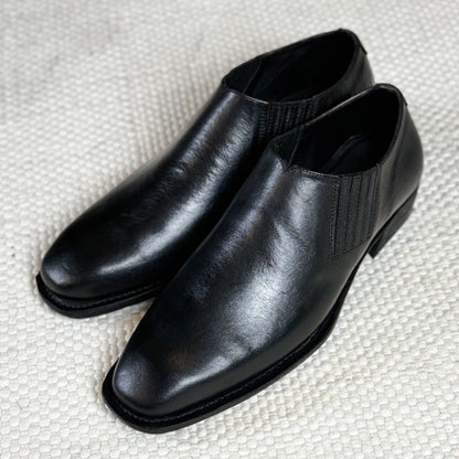 Goodyear Welted Sleek black Leather slipper loafers